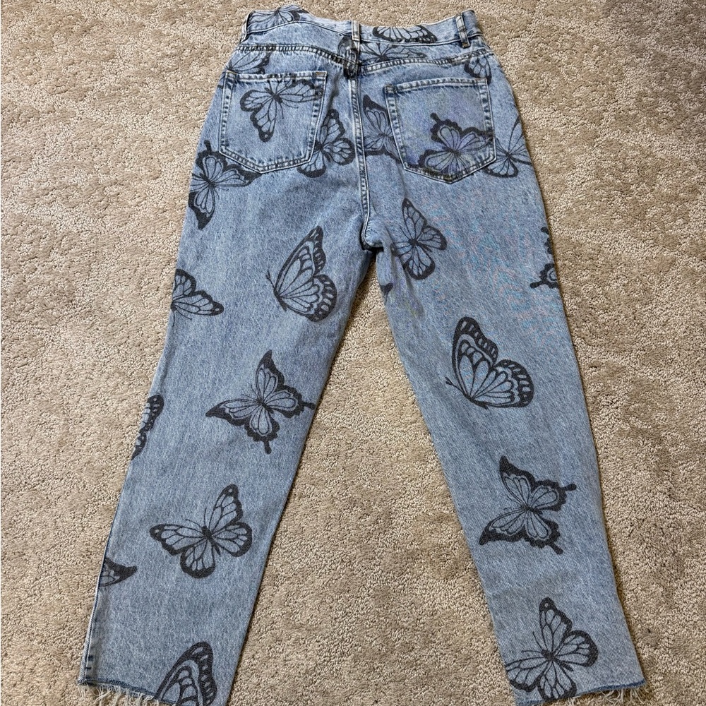 PacSun Button-fly Light Blue Denim Straight Leg Jeans with Black Butterfly Print